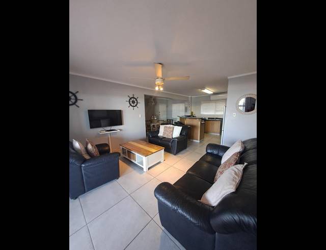 3 BEDROOM TOWNHOUSE FOR SALE IN UMDLOTI BEACH